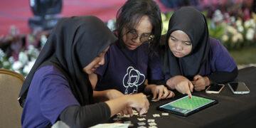 Girls’ Tech Day, Dorong Perempuan Muda Terlibat di Industri Teknologi