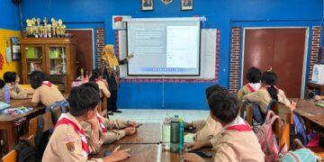 Dorong Transformasi Pendidikan Berbasis Teknologi AI Melalui Guru