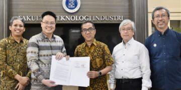 Schneider Electric x ITB