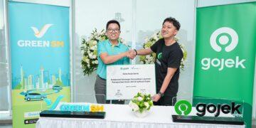 Green SM x Gojek