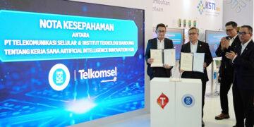Kerjasama Telkomsel dan ITB Hadirkan AI Innovation Hub