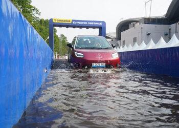 mobil listrik