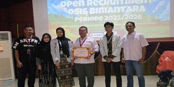 Teman Pintar Jaring 2.640 Pelajar & UMKM di Empat Kota Belajar Literasi Digital
