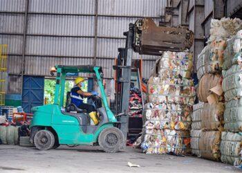 Waste4Change