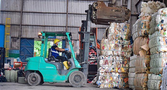 Waste4Change