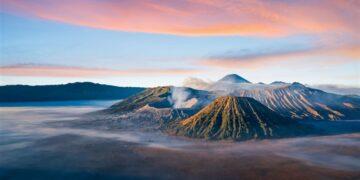 Destinasi Musim Hujan Indonesia