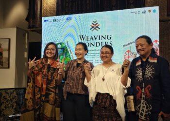 Perkuat Ekonomi Restoratif Lewat Tenun dan Ketahanan Pangan