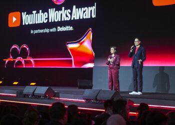 YouTube bisnis digital